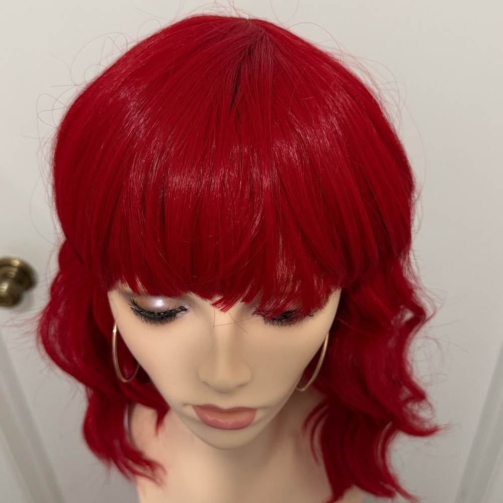 HAIR, 15” Wavy Bob with Bangs, Red - Picture 5 of 9